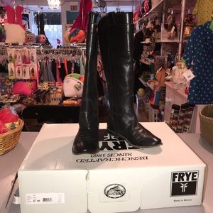 Frye 6 Paige talk riding boots